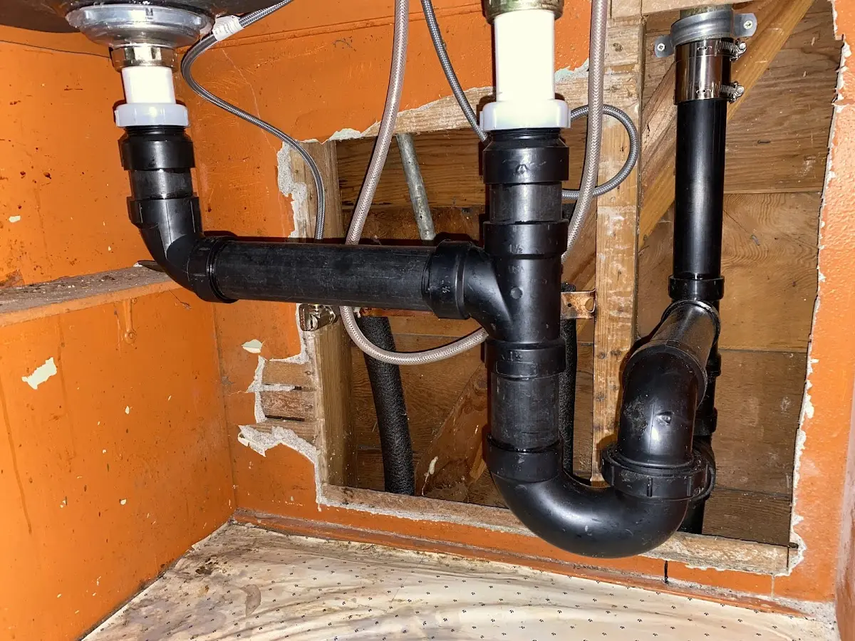 Professional Pipe Bursting equipment and tools on the job in Roland